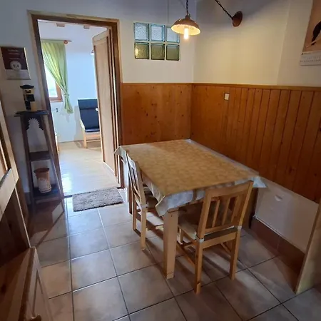 Egri * زاماردي